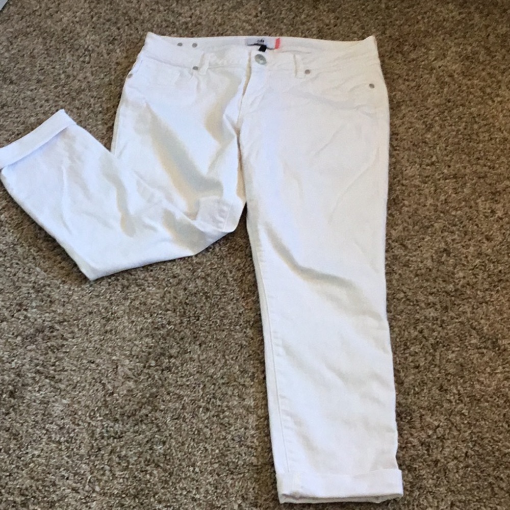 CAbi women’s size 4 White slim boyfriend jeans